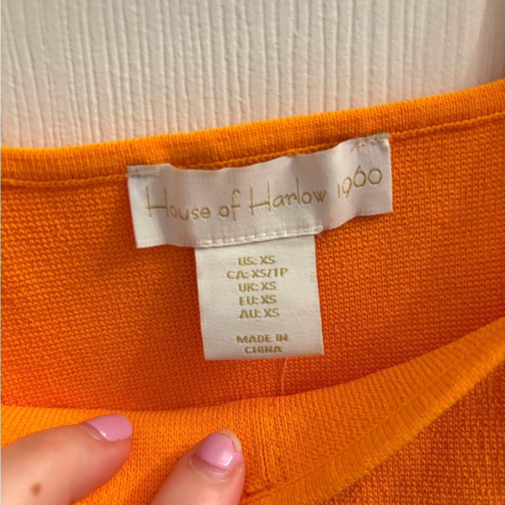 House of Harlow 1960 Bright Orange Crop Top - Picture 3 of 5